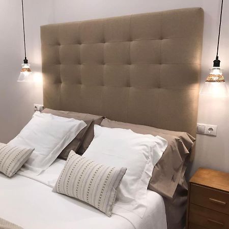 Apartamento Palacio Valdés, centro Avilés, con parking Extérieur photo